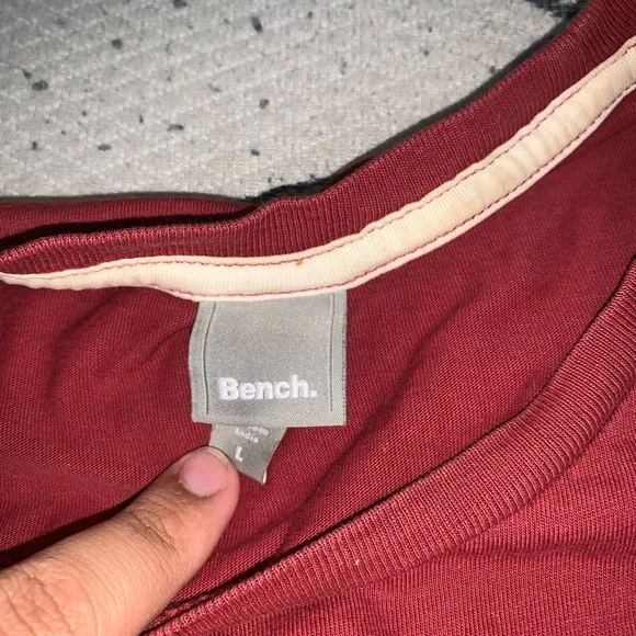 Bench tee - Picture 2 of 3